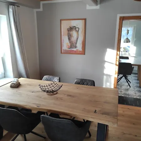 Ehemaliges Muellerhaus Prázdninový dům